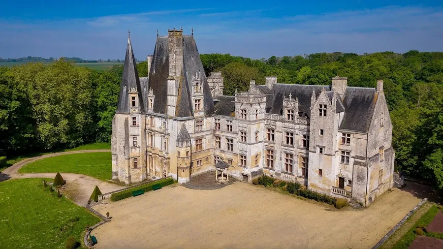 Château de Fontaine-Henry