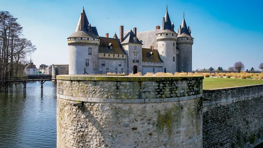 Château de Sully-sur-Loire
