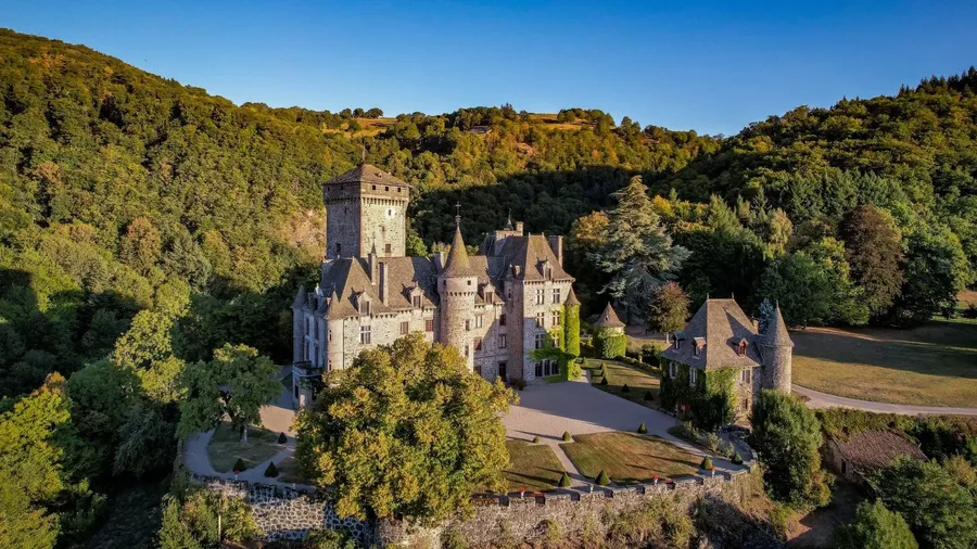Château fort de Pesteils